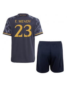 Otroški Nogometna dresi replika Real Madrid Ferland Mendy #23 Gostujoči 2023-24 Kratek rokav (+ hlače)
